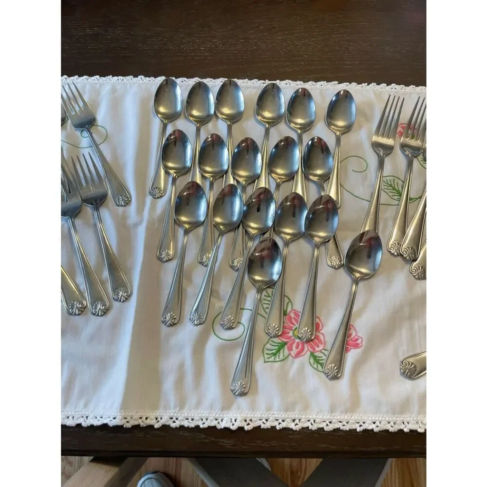 Cambridge Stainless SHELL Pattern Flatware Set/Pieces